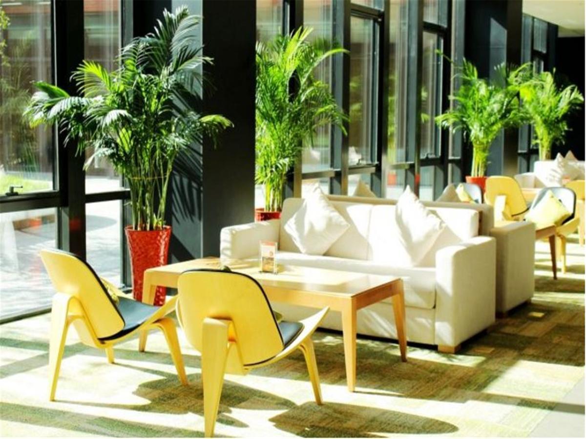 Intercity Hotel Циндао Екстериор снимка