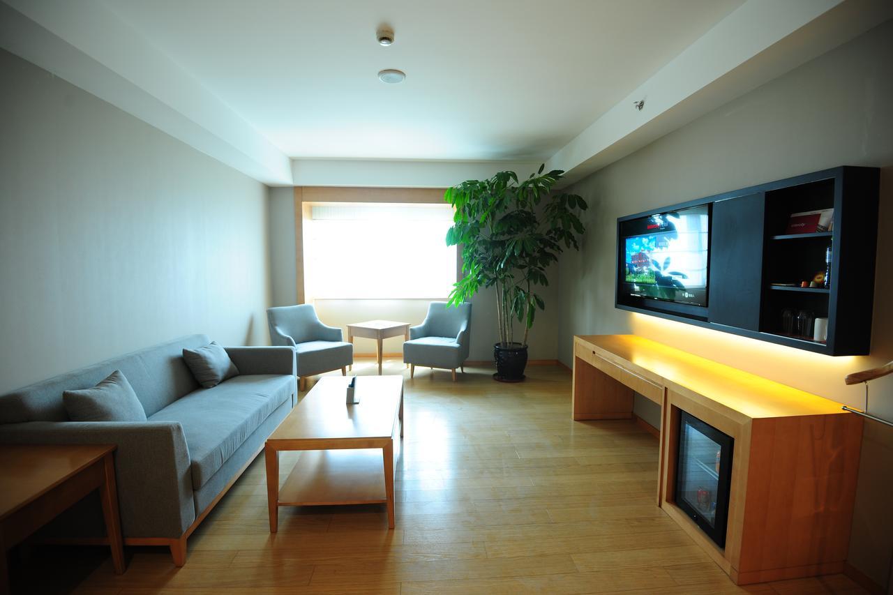 Intercity Hotel Циндао Екстериор снимка