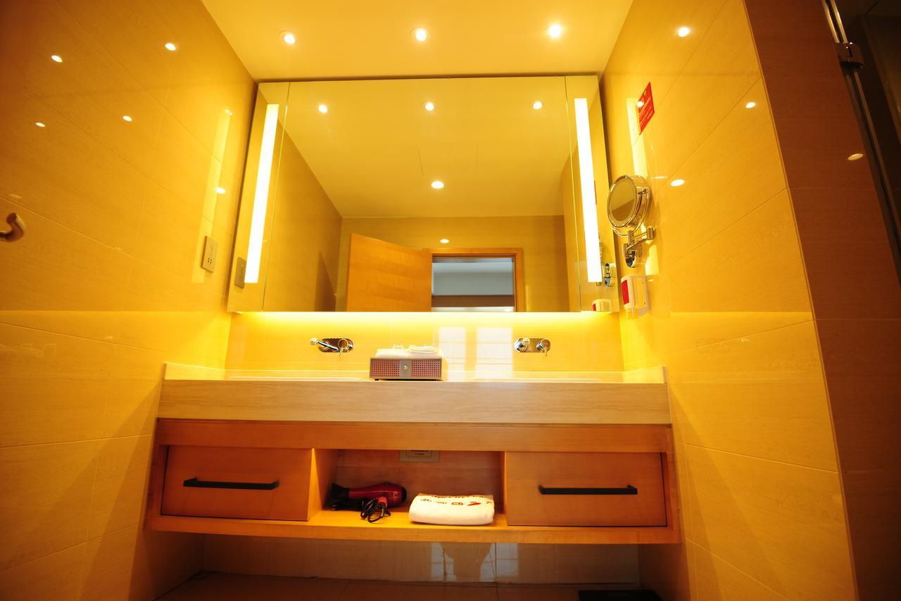 Intercity Hotel Циндао Екстериор снимка
